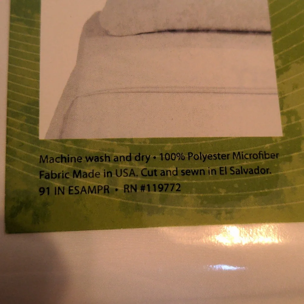Allergy Guardian Queen Mattress Cover Dust Mite cover White color